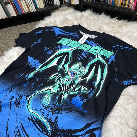 YUGIOH BLUE EYES WHITE DRAGON SHIRT YU GI OH ANIME SHIRT BOXLUNCH - Picture 3 of 4
